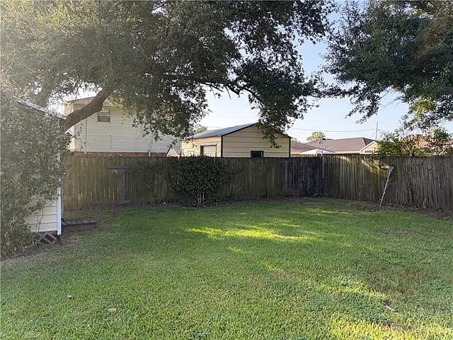 1709 N Atlanta St — Photo 20
