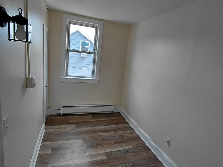 317 S Main St #4 — Photo 16