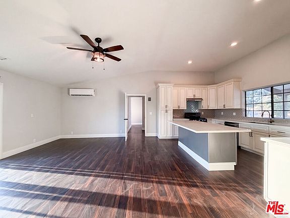 3rd image of 1401 60th St W