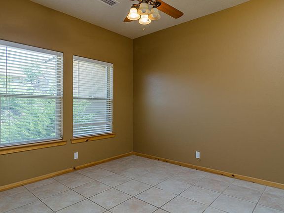 5th image of 4509 Aspen Glade Dr NW
