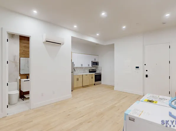 897 New York Avenue image 26 of 28