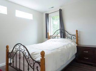 1633 SE 37th Ave #B, Portland, OR 97214