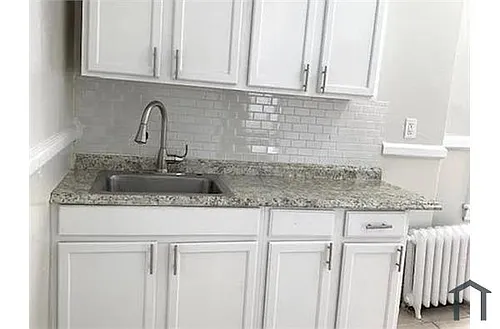 1589 Fairfield Ave Photo 1