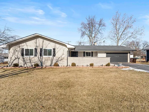 7850 W 85th Ave, Crown Point, IN 46307