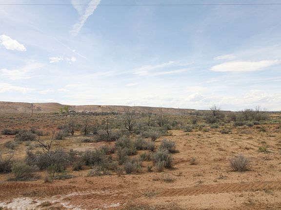 5th image of 2701 N Crescent Rd
