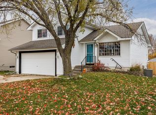 3255 5th St, Marion, IA 52302