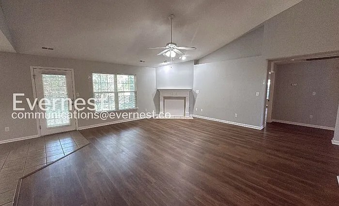 113 Coldsprings Dr — Photo 4