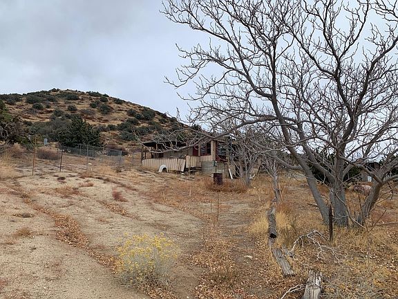 3rd image of 33446 Angeles Forest Hwy