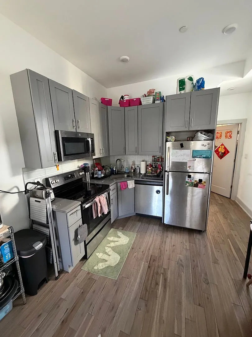 3213 Haverford Ave. — Photo 2