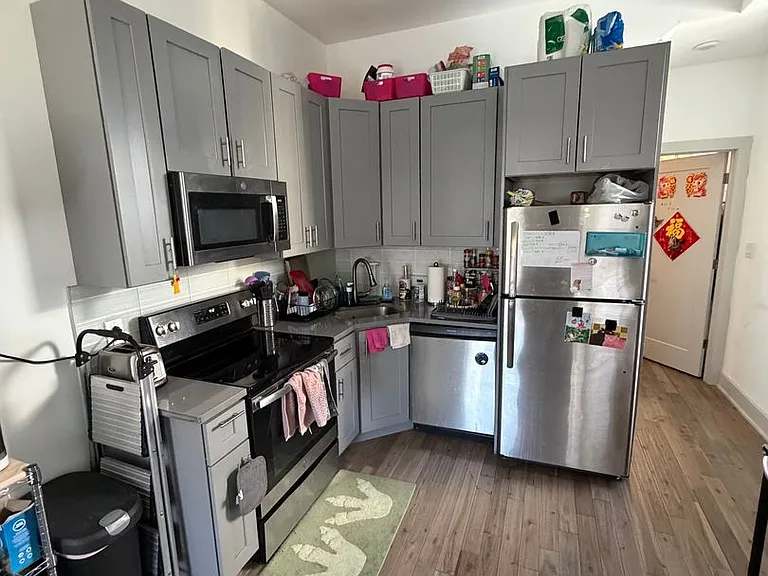 3213 Haverford Ave. — Photo 2