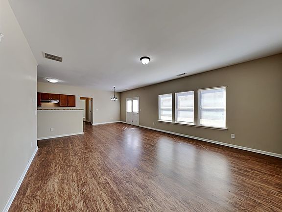 5th image of 4273 Violet Way Ct