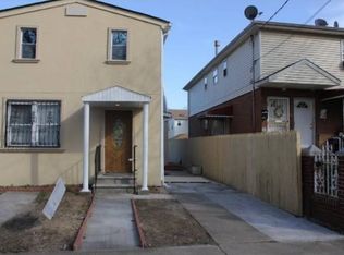 14517 230th St, Rosedale, NY 11413