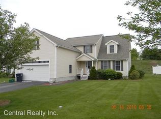 17 Hollyhock Ave, Nashua, NH 03062