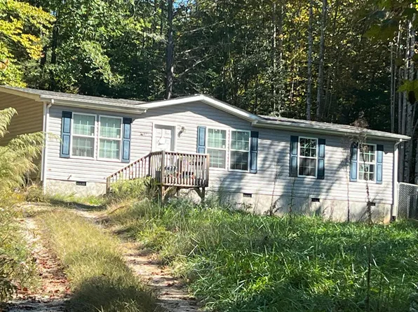 3047 Dalton Dr, Morganton, NC 28655
