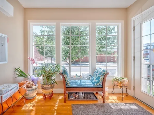 467 Somerville Ave, Somerville, MA 02143