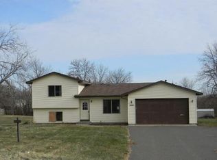 43725 Gladstone Ave, Harris, MN 55032