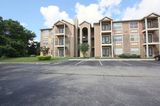 2nd image of 2550 N Alafaya Trl APT 10302