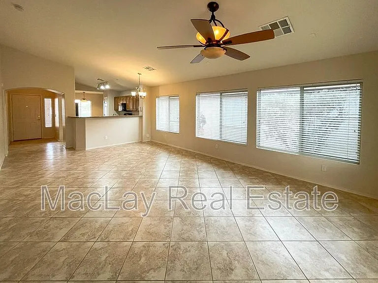 23143 W Lasso Ln — Photo 6