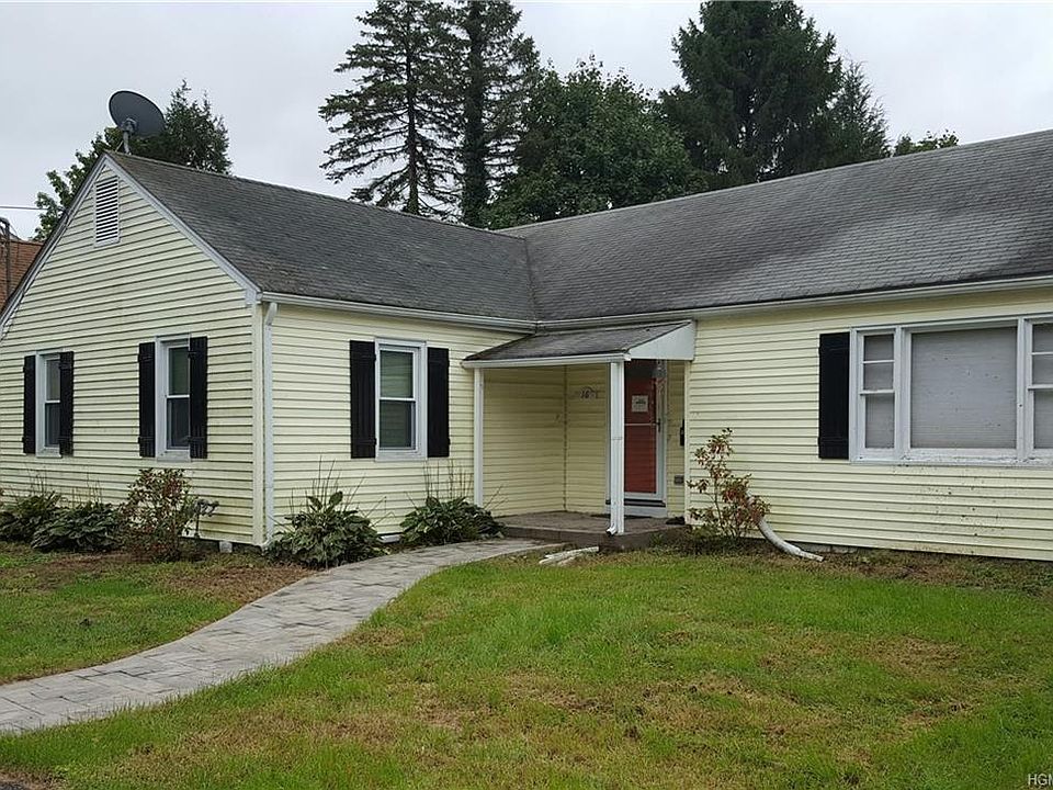 1st image of 16 Dubois St