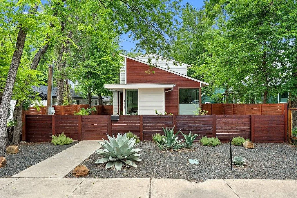 3 bed, 3.0 bath, 2064 sqft, $4,750 — Photo 2