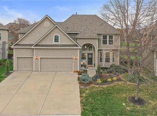 22114 W 58th St, Shawnee, KS 66226