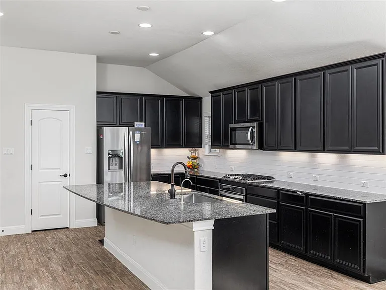 17314 Calipatria Ln — Photo 18