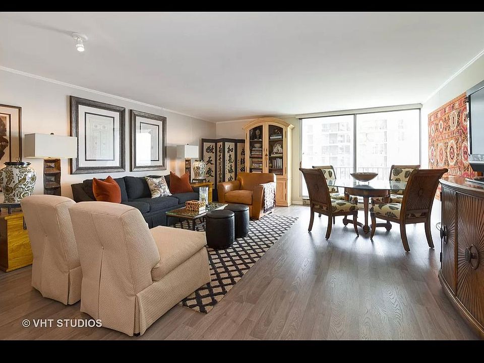 1st image of 6033 N Sheridan Rd APT 33J