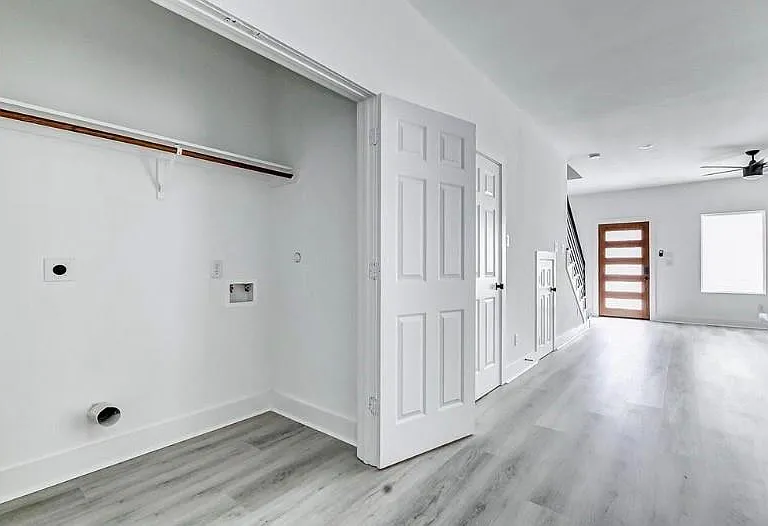 2206 Dolly Wright St #B — Photo 7