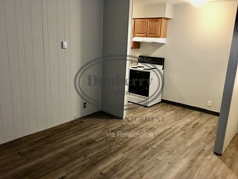 725 N Cory St #H — Photo 5