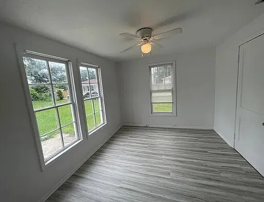 330 North Center Avenue - . — Photo 4