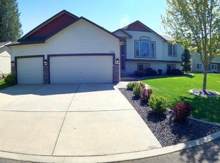 712 E Bonnie Lynn Ln, Colbert, WA 99005