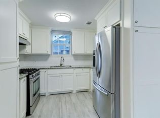 2505 Melbourne St, Houston, TX 77026
