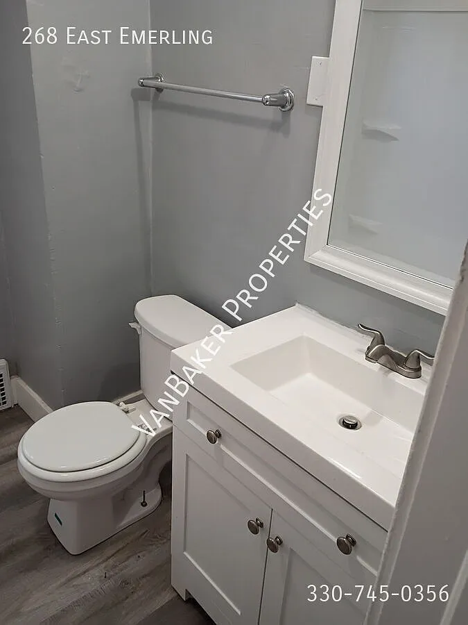 2 bed, $950 — Photo 2