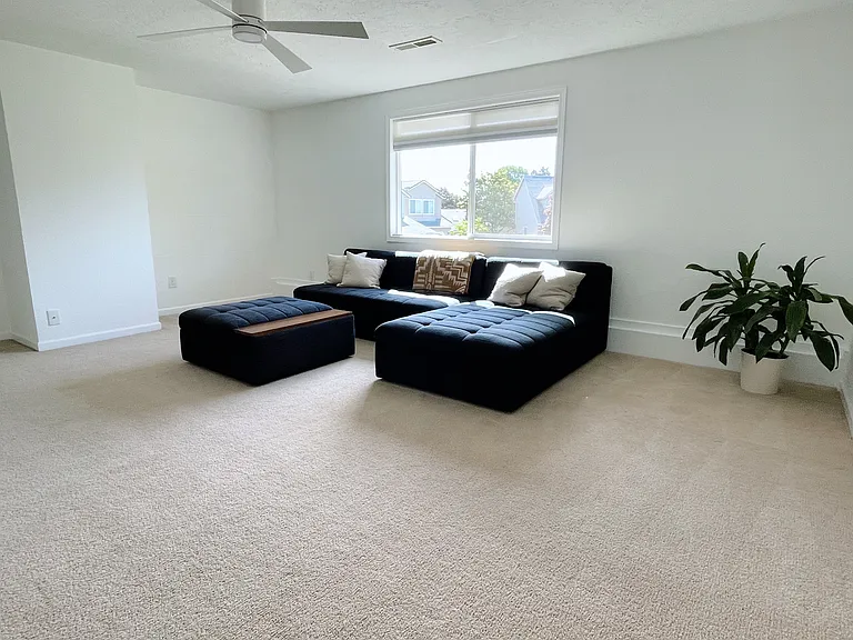 5965 NW 213th Pl — Photo 10
