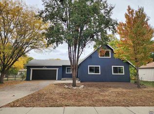 4842 SW Cochise Ave, Topeka, KS 66614