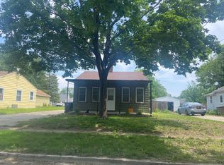 4117 3rd St, Des Moines, IA 50313