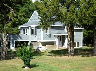 6 Birch Dr, Westerly, RI 02891