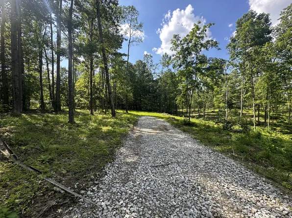 3755 N Kindred Rdg, Martinsville, IN 46151