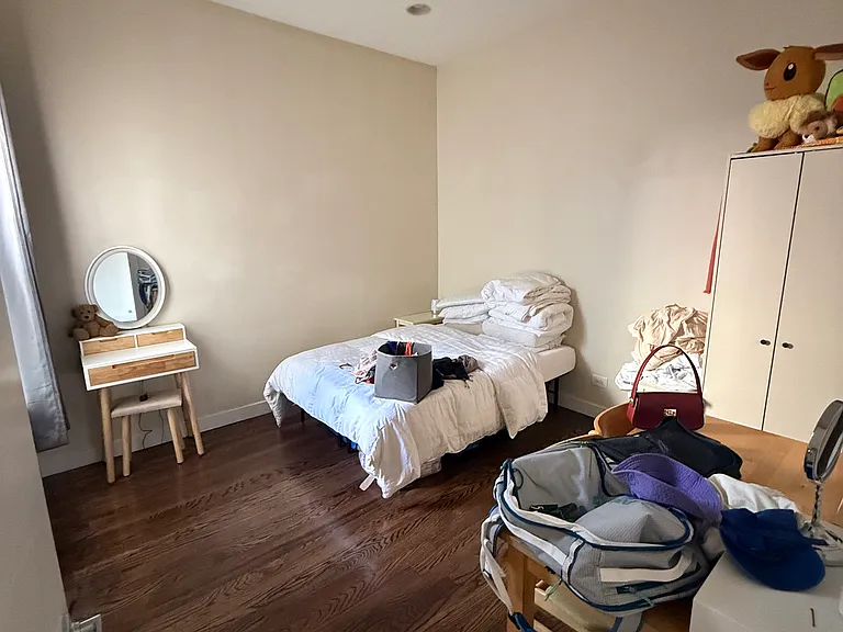 1045 N California Ave #2 — Photo 8