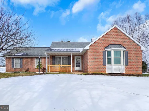 2700 Clearview Way, York, PA 17403