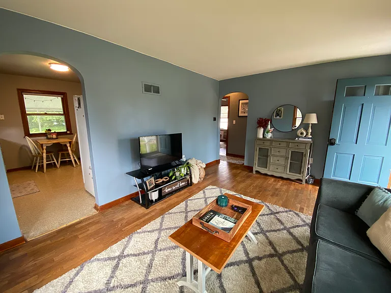 2150 Hyde Ave — Photo 5