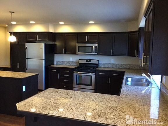 4th image of 7411 288th St NW