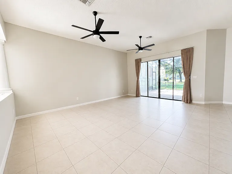 12127 Callista Ct — Photo 6