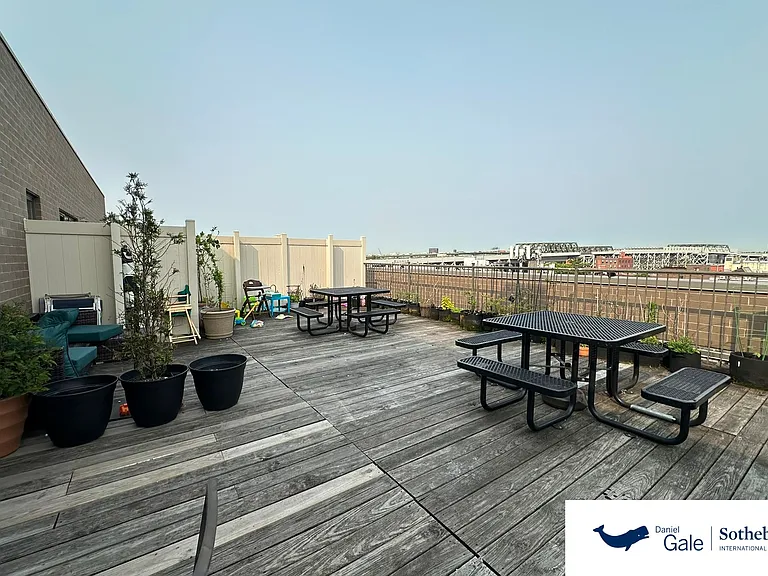 433 3rd Ave #2F — Photo 11