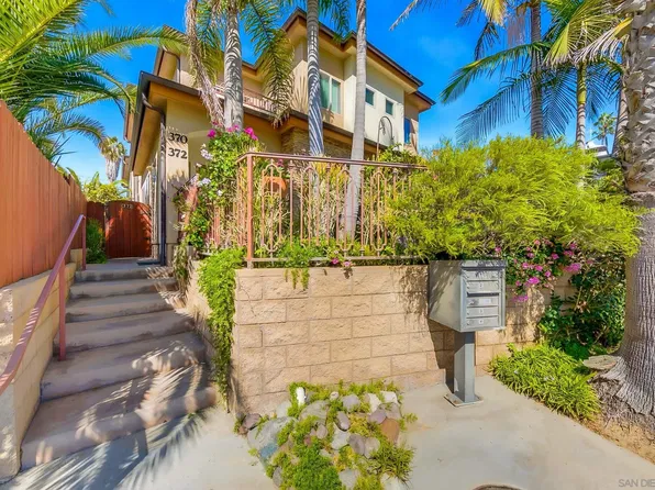 372 Playa Del Norte St, La Jolla, CA 92037
