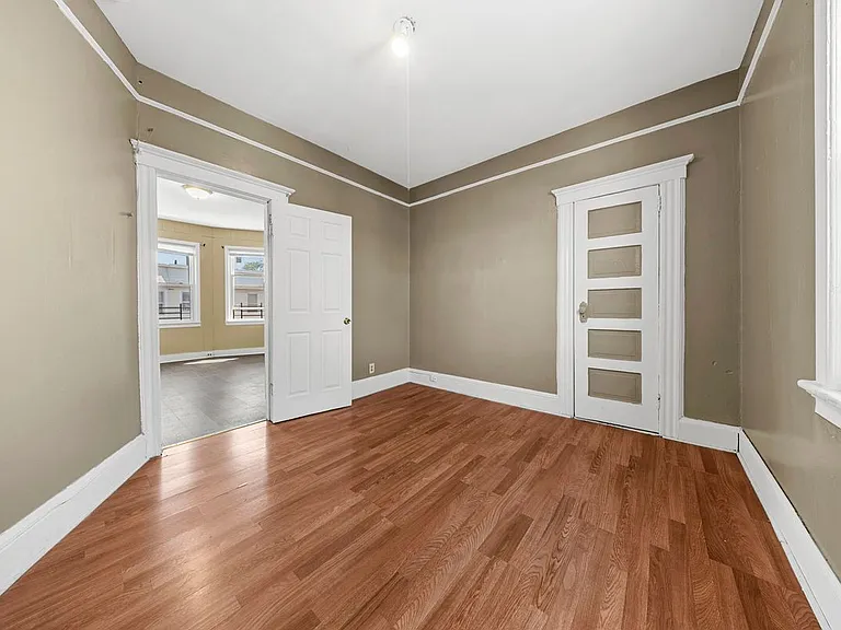 359 Belmont Ave — Photo 18