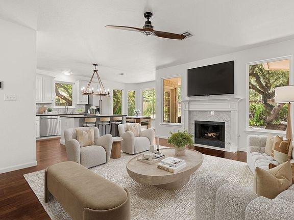 4th image of 4027 Sable Oaks Dr