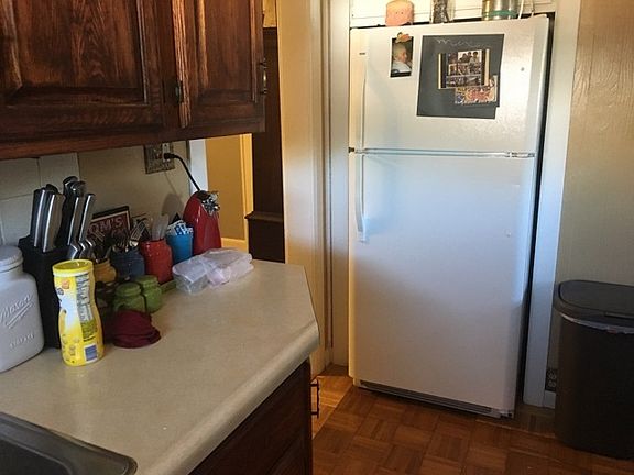 4th image of 2180 Crawford St