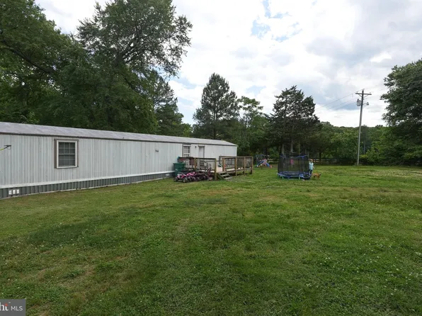 4921 Lewiston Rd, Bumpass, VA 23024