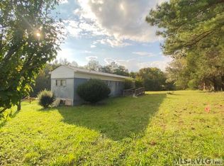 1486 Dry Creek Rd, South Hill, VA 23970